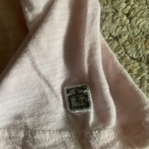 BUNDLE: Graphic Tees - Picture 4 of 11